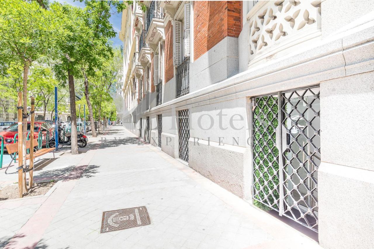 Ayz Juan De Mena - Auto Check-In Property マドリード エクステリア 写真