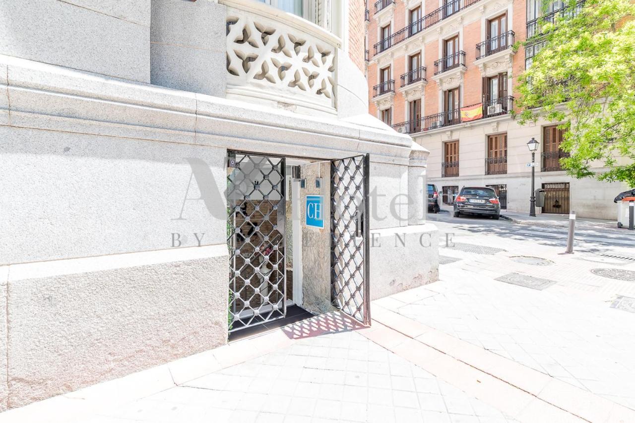 Ayz Juan De Mena - Auto Check-In Property マドリード エクステリア 写真